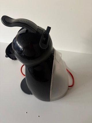 Cafetera Nescafé Dolce Gusto Negra