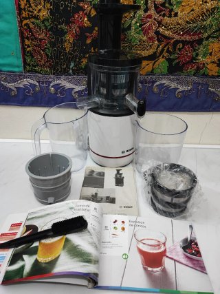 Estractor de zumos-jugos en frio Bosch