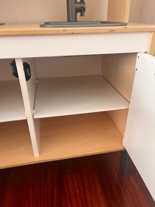 Cocinita IKEA madera con accesorios de comiditas