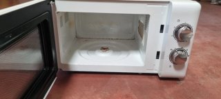 Microondas Vintage Blanco ARTROM