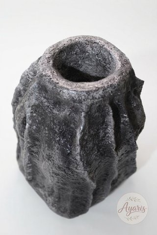 RENACER DE LAS FORMAS Jarrón Artesanal Wabi Sabi
