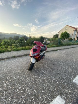 Peugeot Speedfight 1 Rojo/Blanco