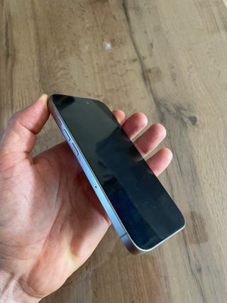 iPhone 15 Pro Plata Nuevo Batería 100%