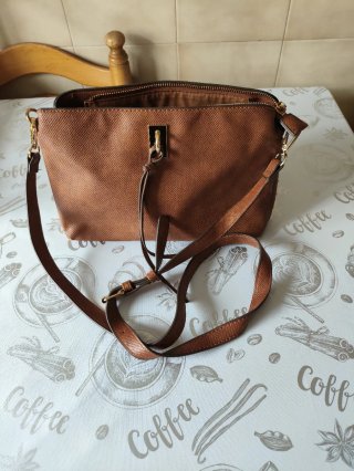 Bolso bandolera marrón