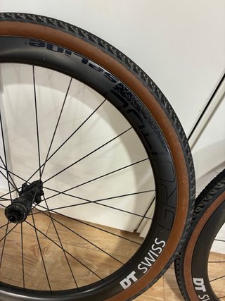 Ruedas DT Swiss GRC 1400 Carbon