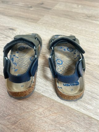Sandalias niño SEVEN FIVE talla 31
