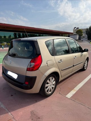 Renault Scenic 2009