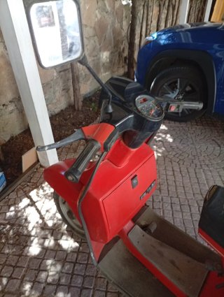 Vespa PK 75 XL Roja