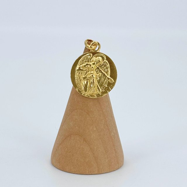 Colgante Oro 18K, Ángel de la Guarda, 2.17gr