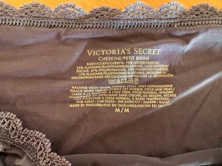 Conjunto Victoria’s Secret. Sujetador y braguitas.