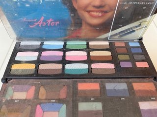 Expositor Sombras Ojos Margaret Astor 80s