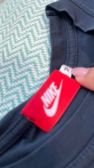Maglietta Nike Nera e Grigia