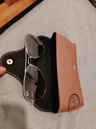 Ray-Ban Aviator RB3025 como nuevo