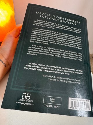 Libro Chakra Yoga