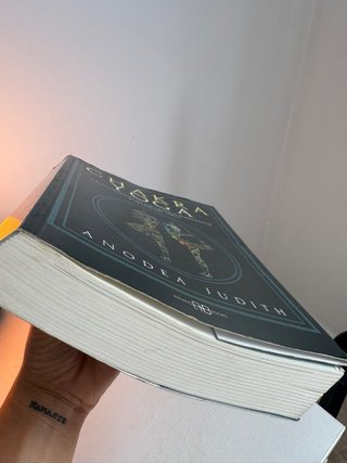Libro Chakra Yoga