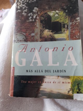 Más allá del jardín
