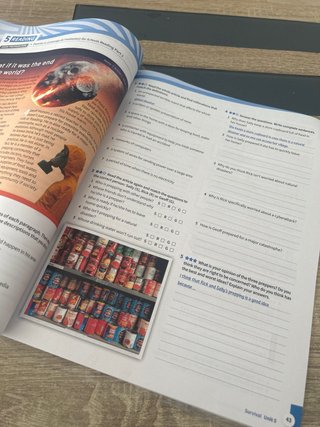 Synchronize 4 Workbook (Spain)