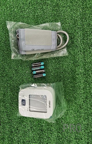OMRON X2 Essential - Tensiómetro de brazo automático