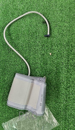 OMRON X2 Essential - Tensiómetro de brazo automático