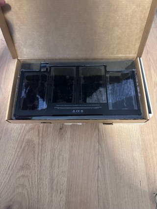 Caja Original MacBook Air A1466+ Accesorios