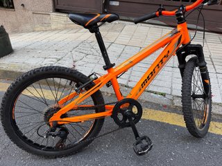 Bicicleta MONTY para niños de 6 hasta 9 años.