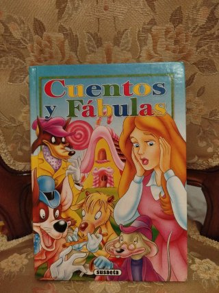 Cuentos y fábulas