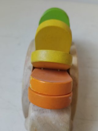 Riccio giocattolo in legno DIDA colorato