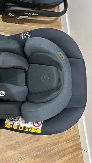 Maxi-Cosi Silla de Coche y Base ISOFIX y Pebble