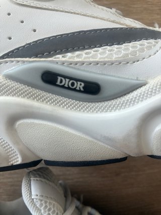 Dior B22