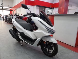 Honda PCX 125 Blanca