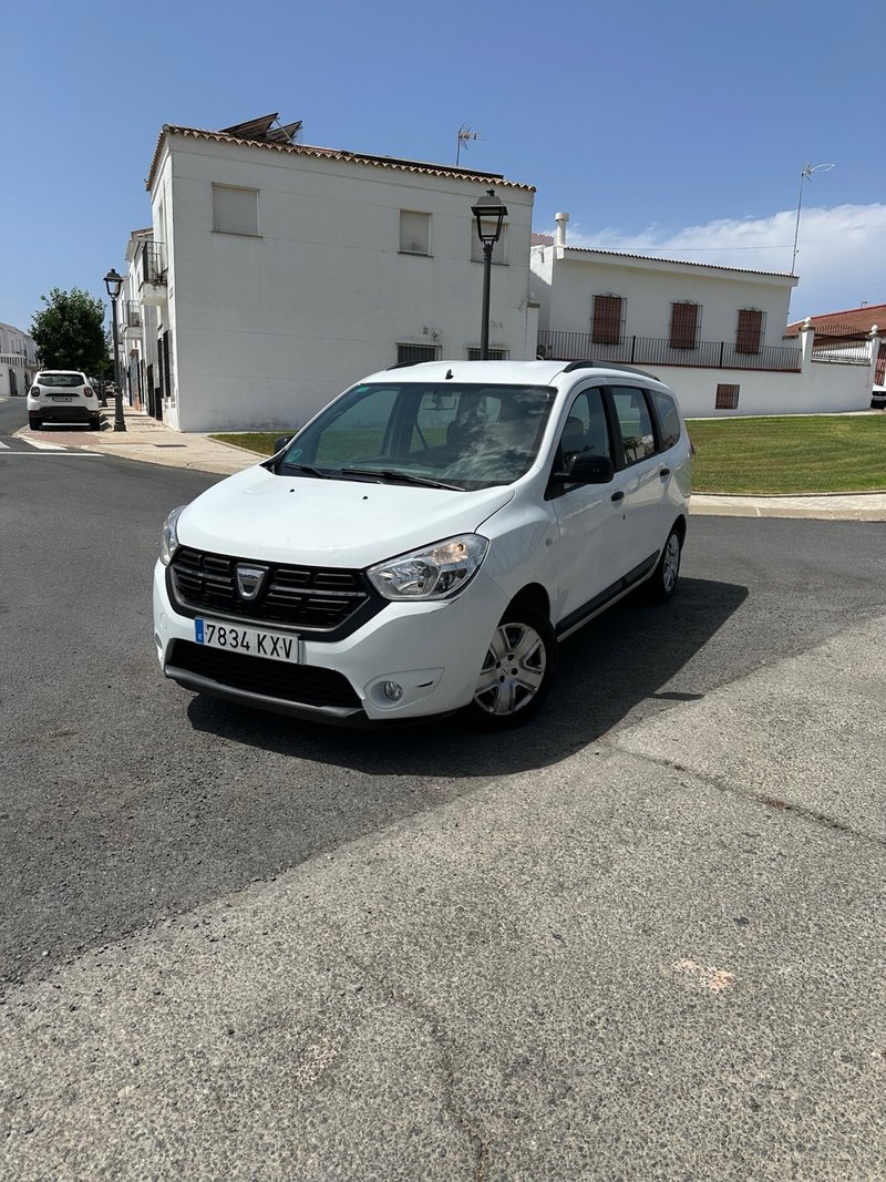 Dacia Lodgy 2019 - foto 1