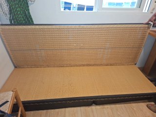 Tatami japonés beige y marró
