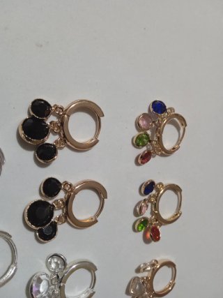 Orecchini cerchietto oro/argento con pietre donna