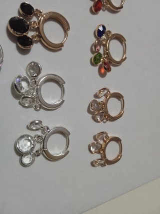 Orecchini cerchietto oro/argento con pietre donna