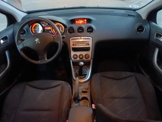 Peugeot 308 2012