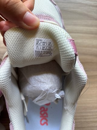 ZAPATOS ASICS ROSAS TALLA 42.