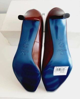 Zapatos Farrutx de Piel y Suela de Cuero