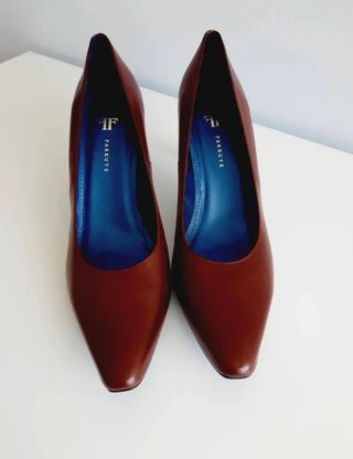Zapatos Farrutx de Piel y Suela de Cuero