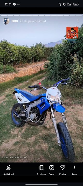 Moto DERBI DRD RACING 49cc + Accesorios