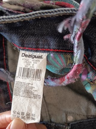 Shorts vaqueros Desigual