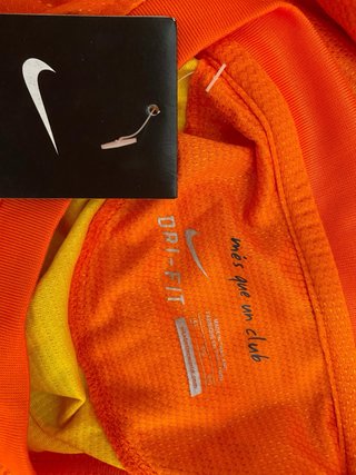 Camiseta FC Barcelona Iniesta Naranja Talla XL