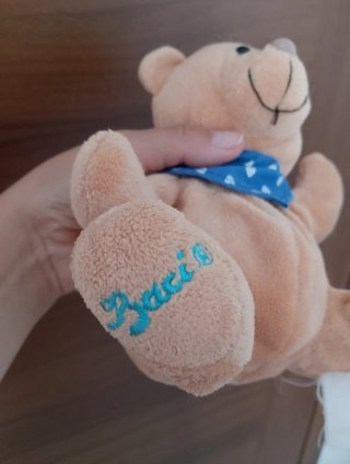 Orsetto Baci Perugina 15 cm con bandana
