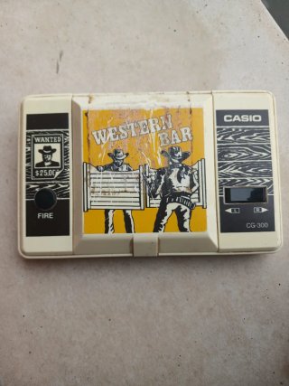Vendo la mítica maquinita portátil Casio Western B