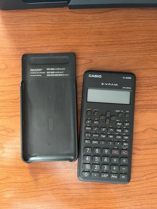 Calculadora Casio fx-82MS