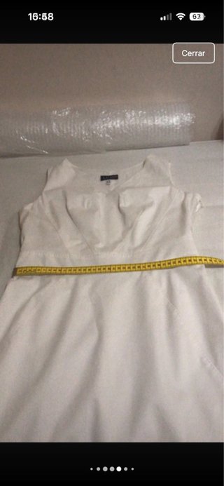 Vestido Armani Jeans talla 10 USA.