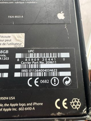 iPhone 2G 8GB  Apple