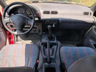 Nissan Vanette solo 119.000km