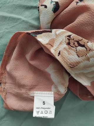 Mono corto floral rosa