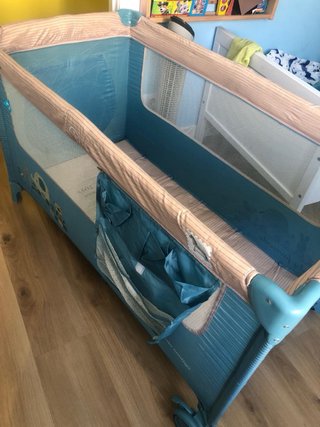 Culla da viaggio portatile con fasciatoio