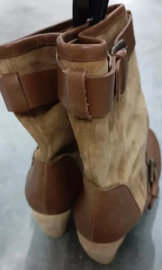 Botines marrones y beige